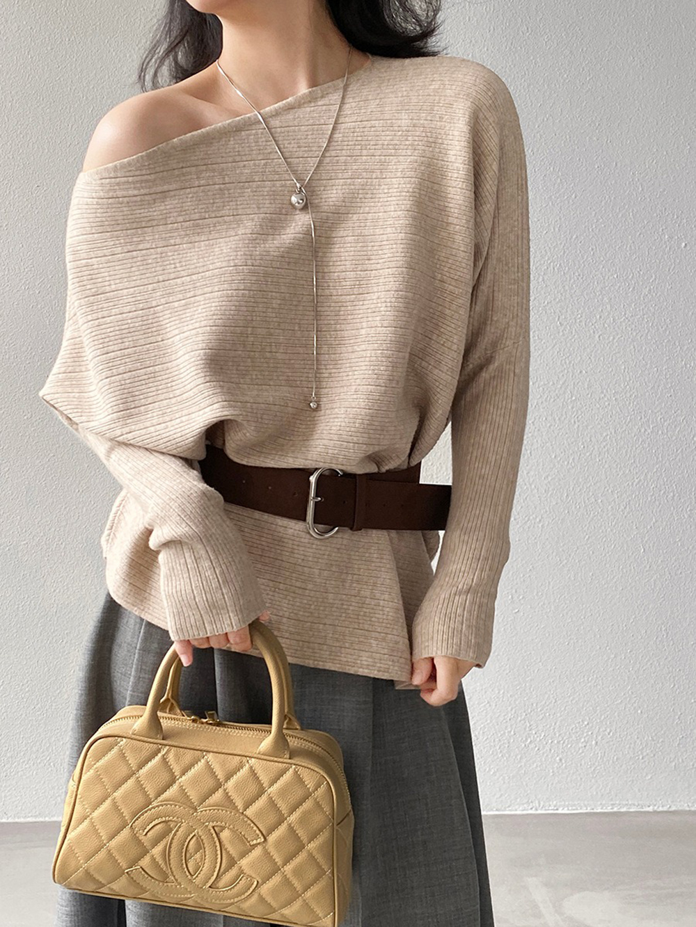 斜肩針織蝙蝠袖上衣