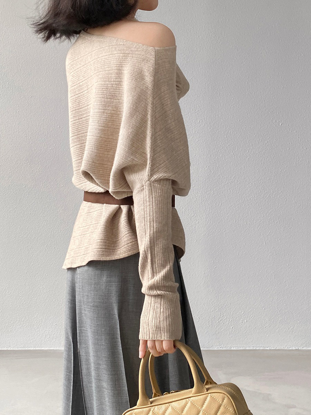 斜肩針織蝙蝠袖上衣