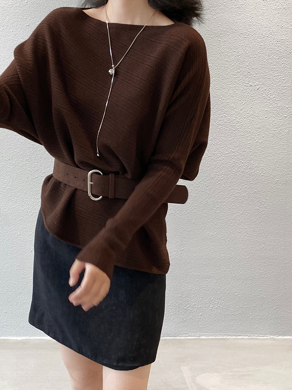 斜肩針織蝙蝠袖上衣