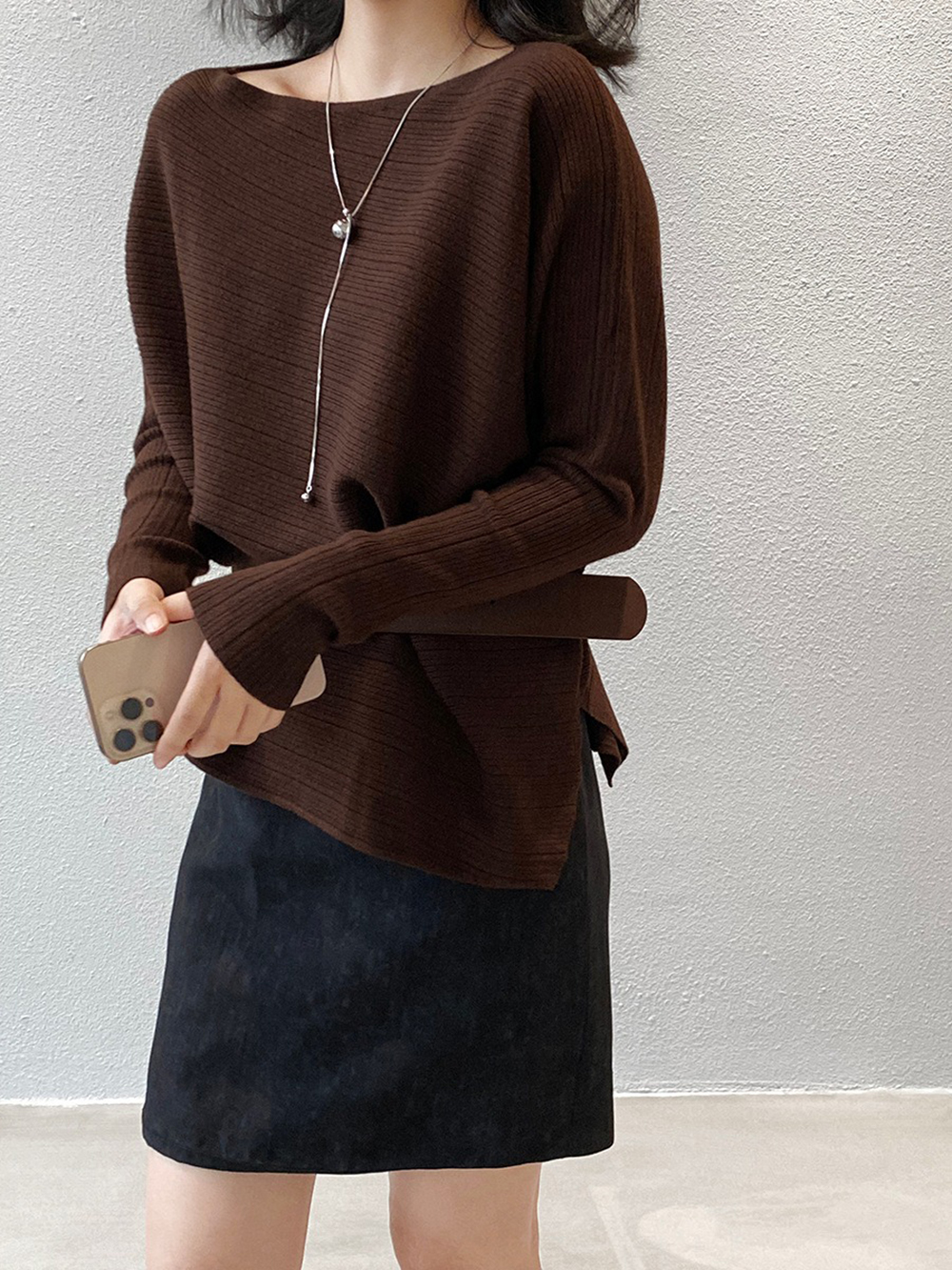 斜肩針織蝙蝠袖上衣