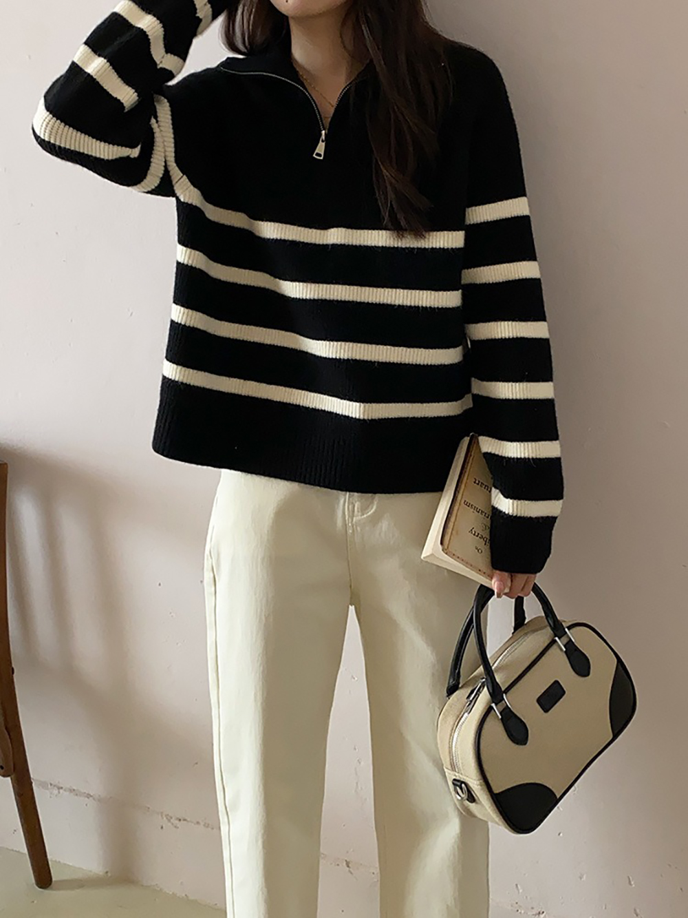 拉鍊翻領條紋針織上衣