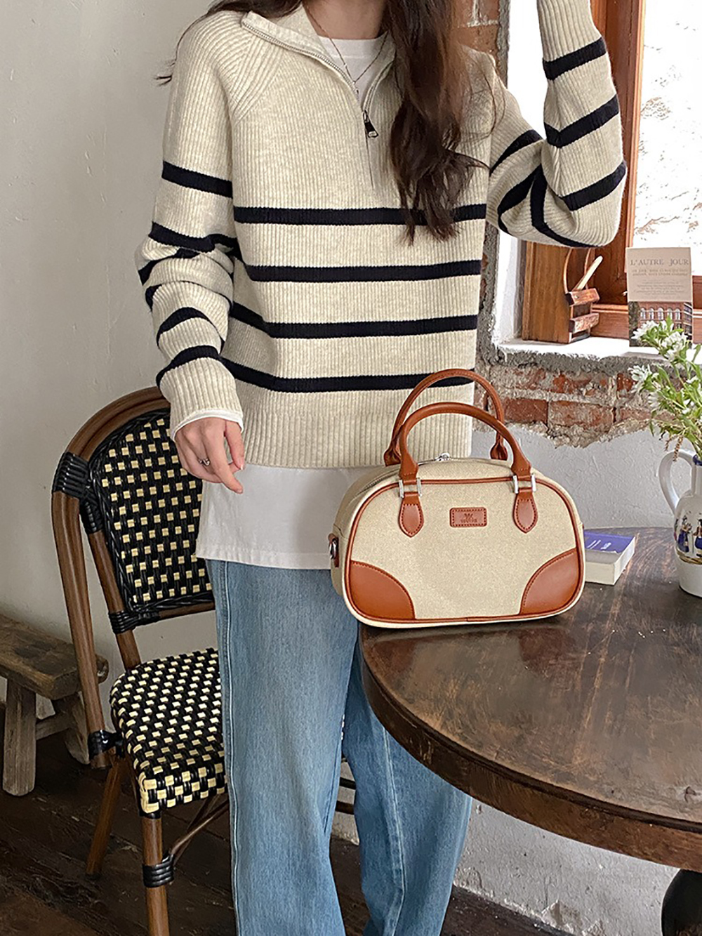 拉鍊翻領條紋針織上衣