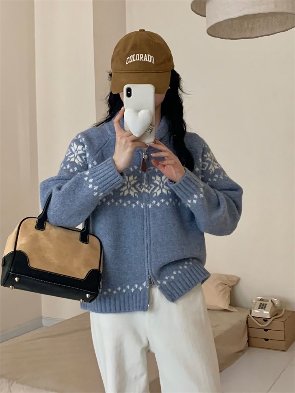 別緻提花拉鍊針織上衣