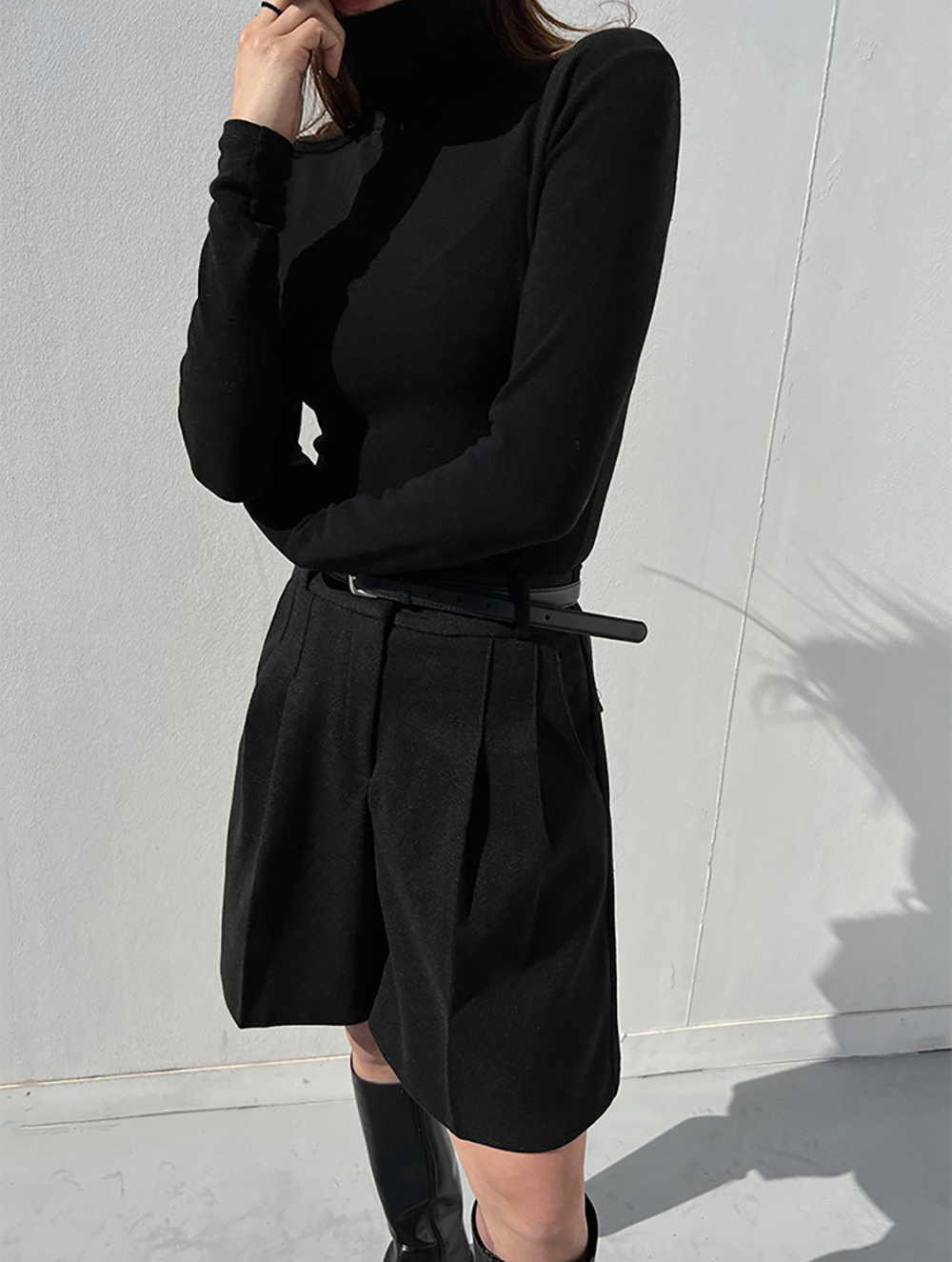 簡約高腰壓褶毛呢短褲