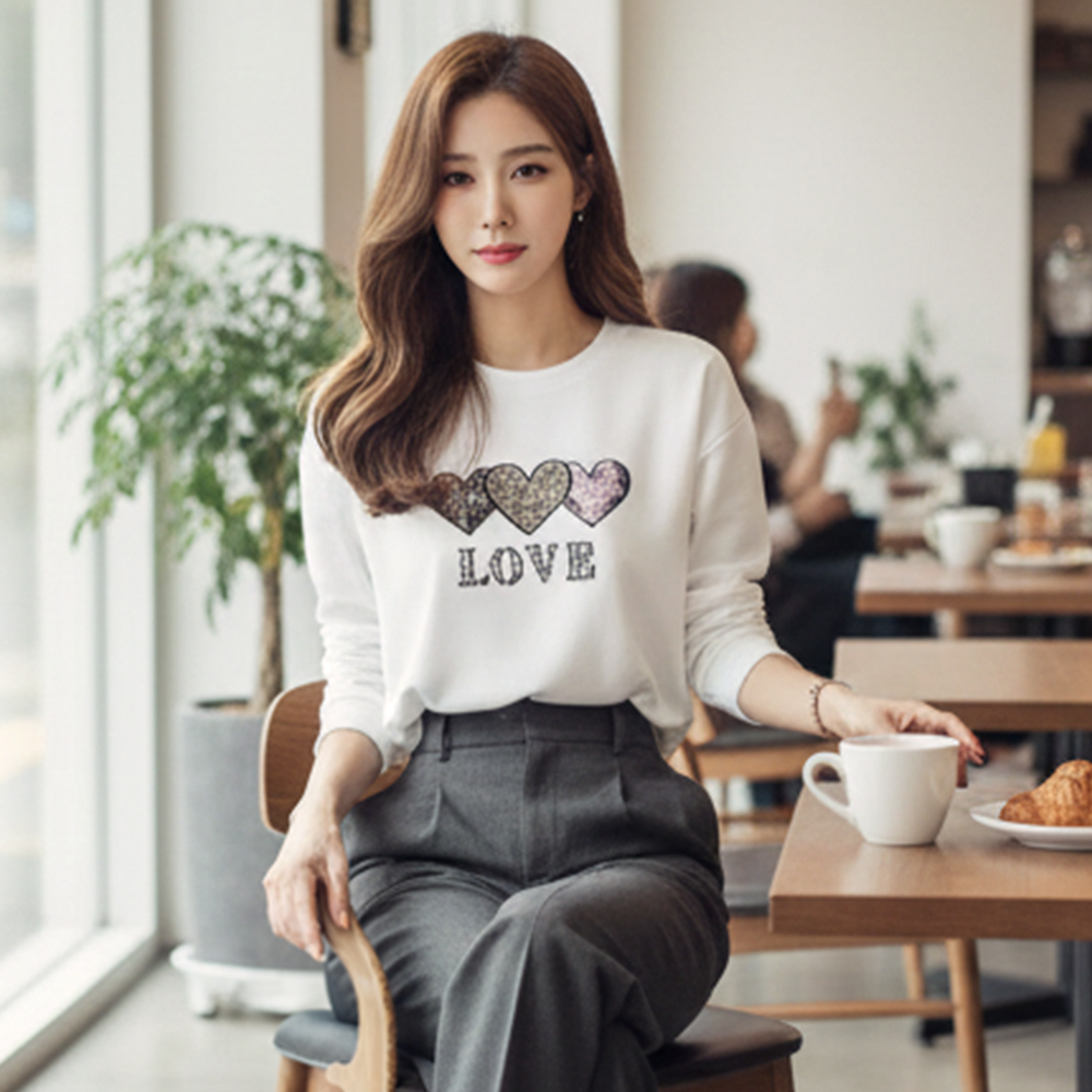 LOVE心型豹紋上衣