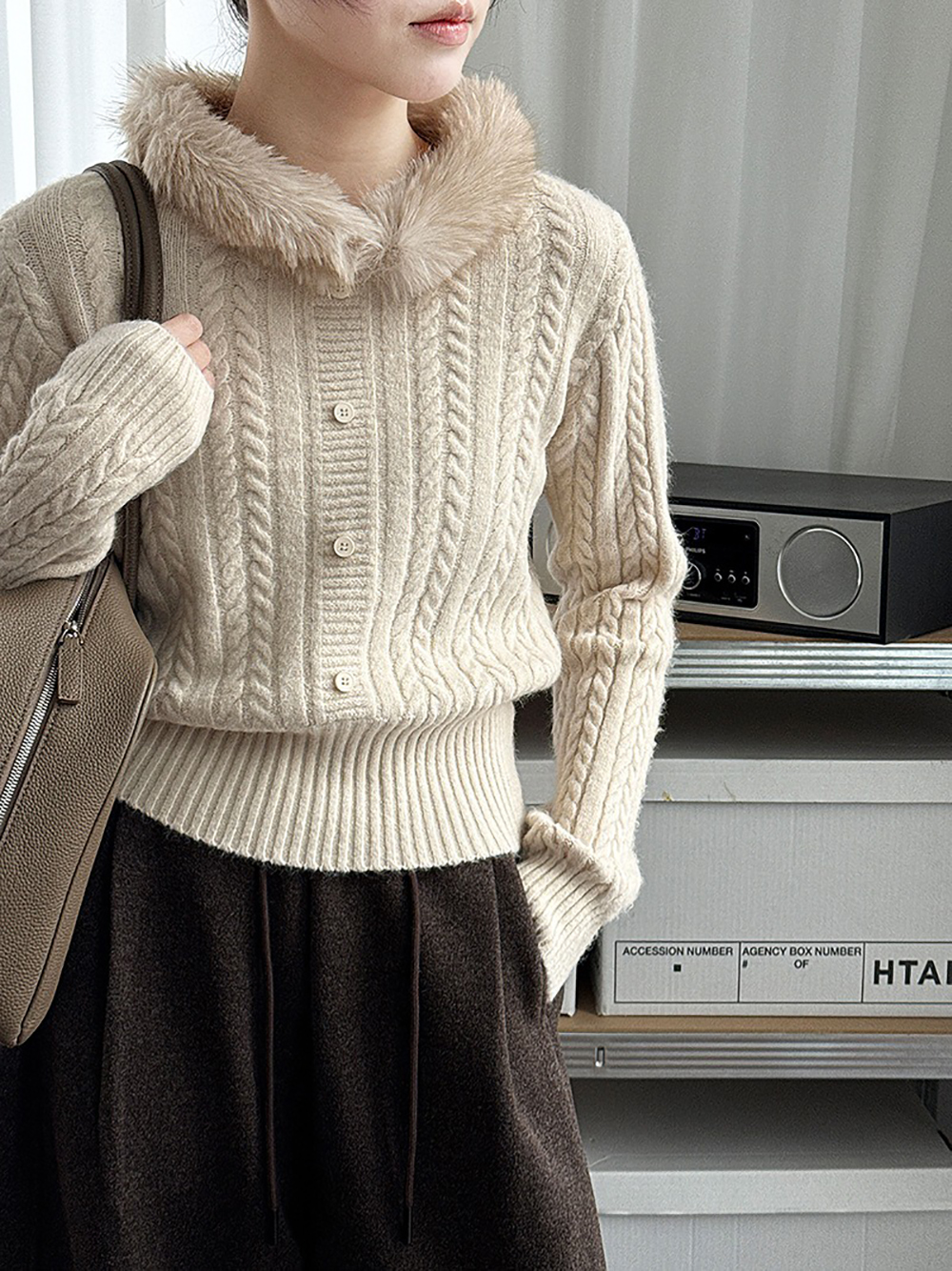 氛圍感毛領針織上衣