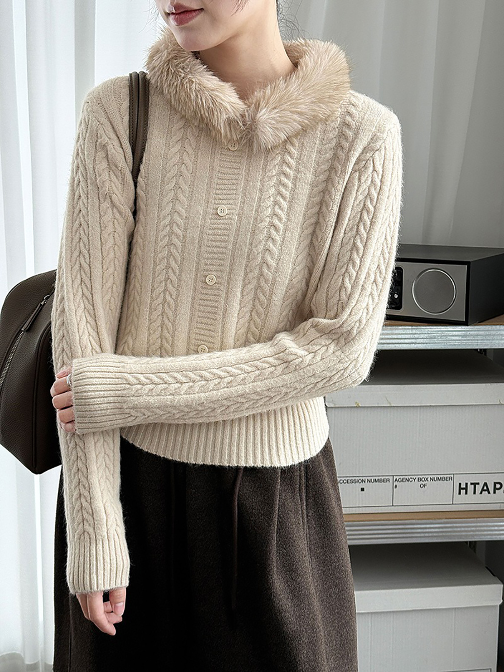 氛圍感毛領針織上衣