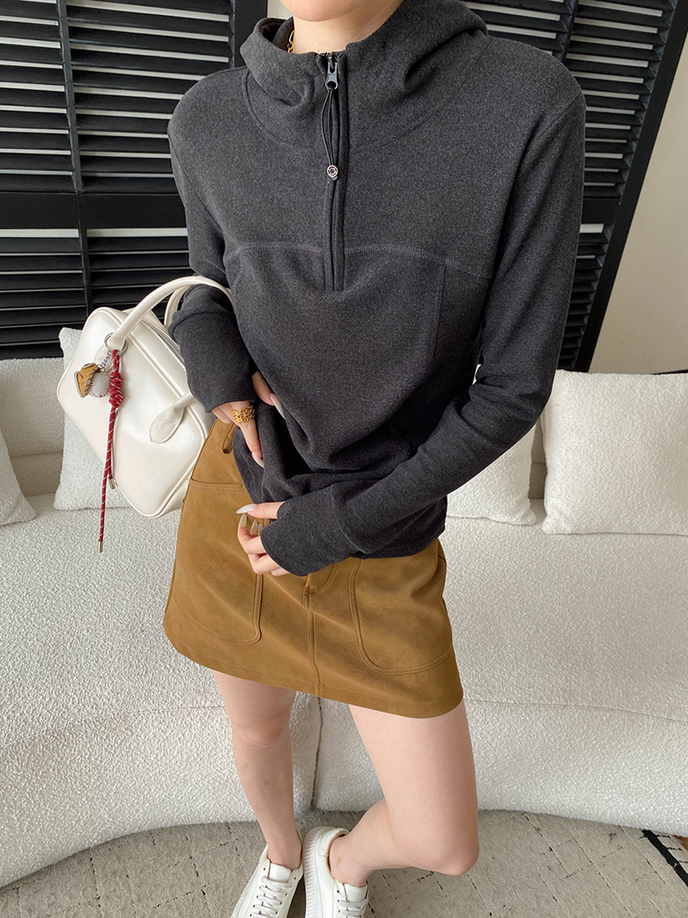 縫線設計感連帽上衣,evaviva,4N-ZA09164,縫線設計感連帽上衣,領500,999免運