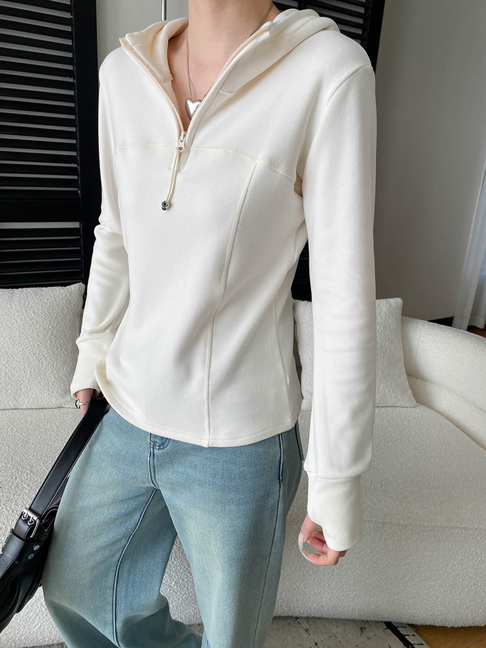 縫線設計感連帽上衣,evaviva,4N-ZA09164,縫線設計感連帽上衣,領500,999免運