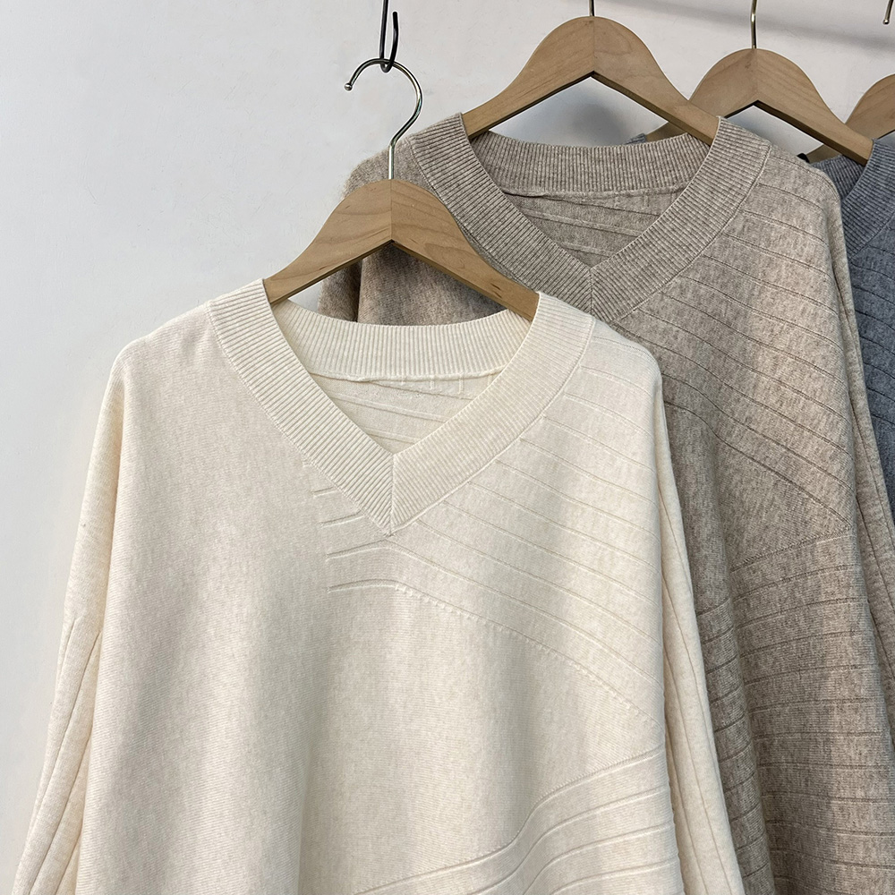 不規則斜紋V領針織衫,evaviva,99-AL7199,不規則斜紋V領針織衫,周新品優惠,NEWARRIVAL