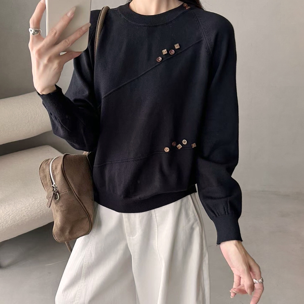 斜紋造型鈕釦針織上衣