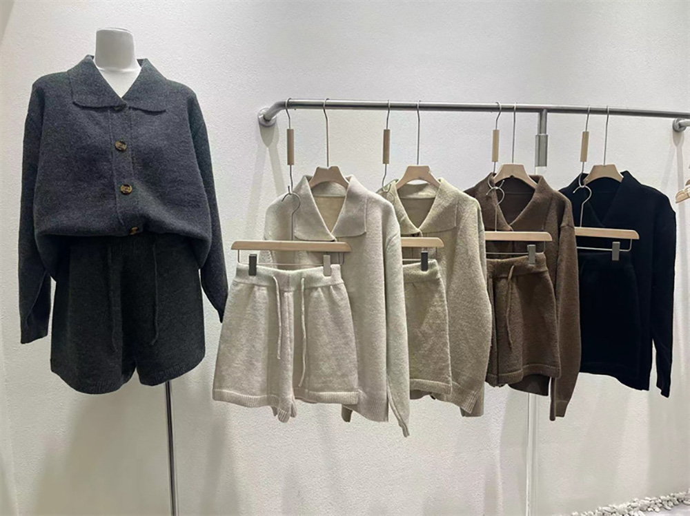 翻領毛衣外套短褲套裝,evaviva,8C-GE7380,翻領毛衣外套短褲套裝,領500,999免運