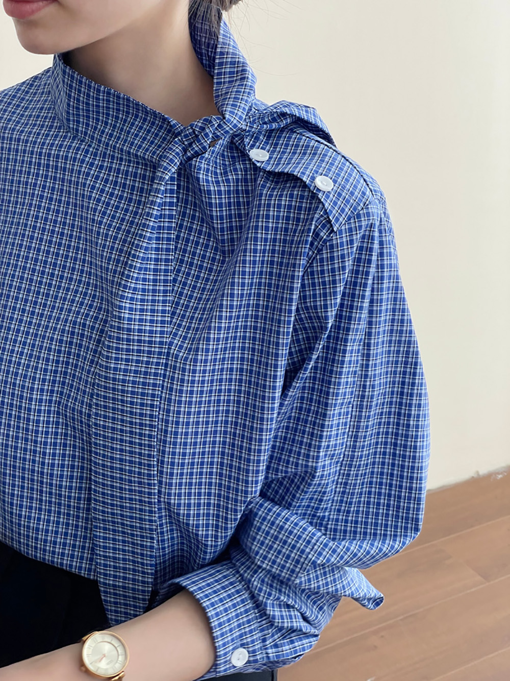 藍格綁帶設計立領襯衫,evaviva,8C-UR7381,藍格綁帶設計立領襯衫,領500,999免運