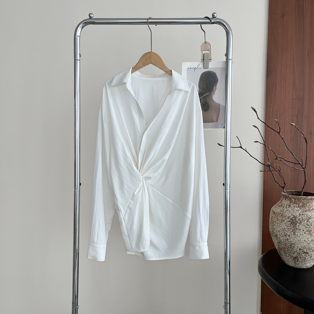 別緻設計感扭結襯衫,evaviva,8C-UR7382,別緻設計感扭結襯衫,領500,999免運