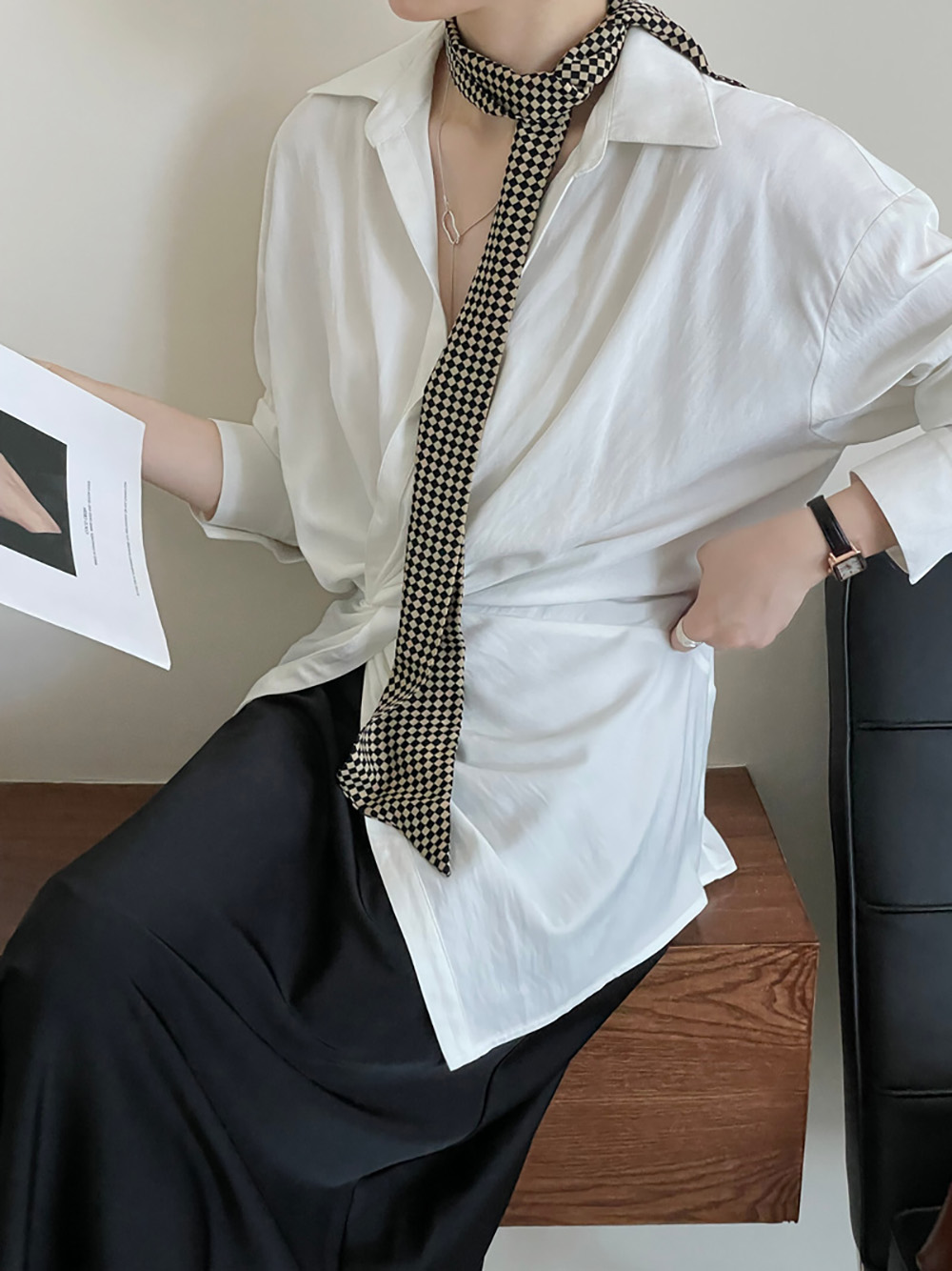 別緻設計感扭結襯衫,evaviva,8C-UR7382,別緻設計感扭結襯衫,領500,999免運