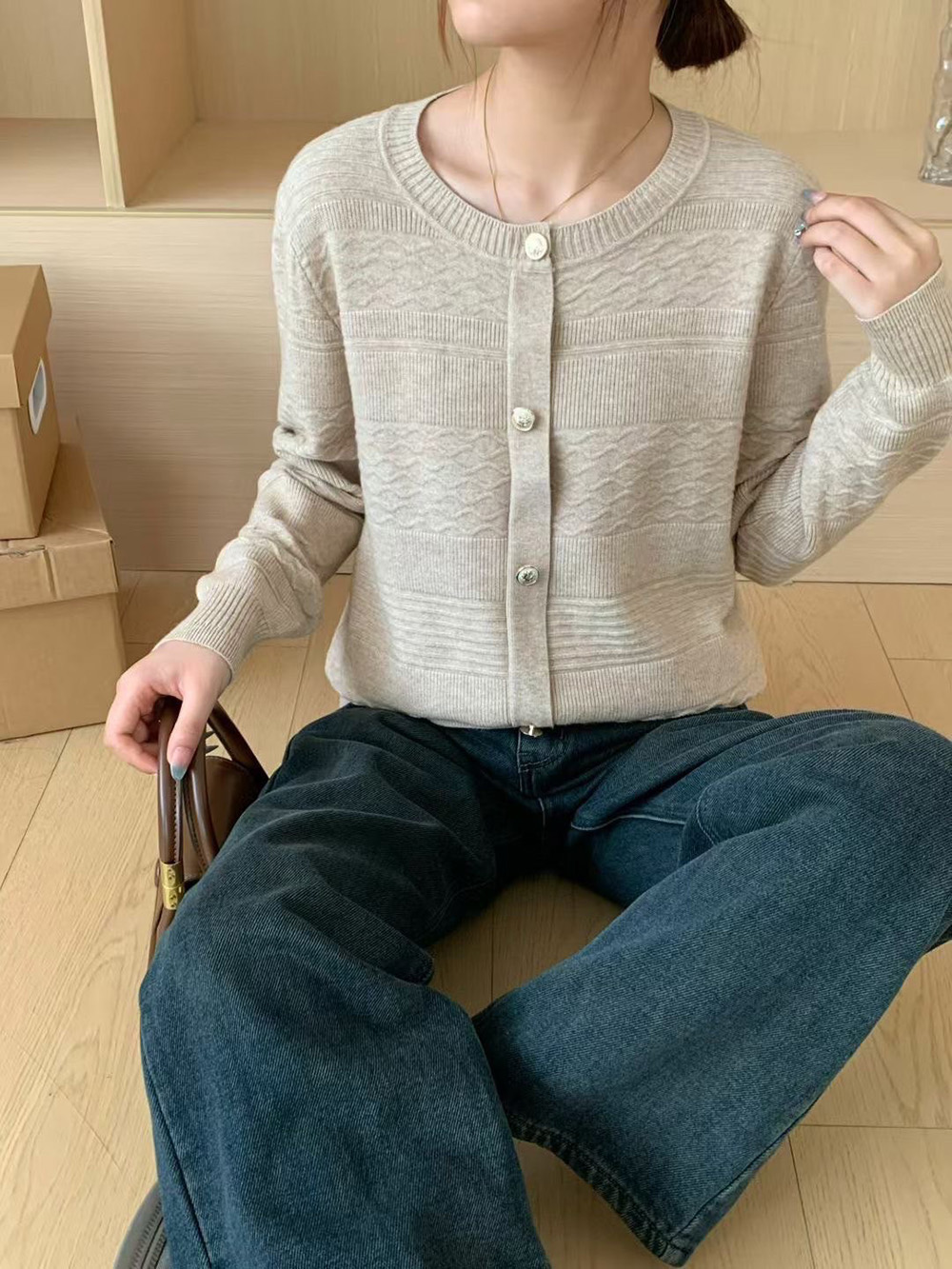 精緻波浪織紋針織上衣,evaviva,99-AL7277,精緻波浪織紋針織上衣,領500,999免運