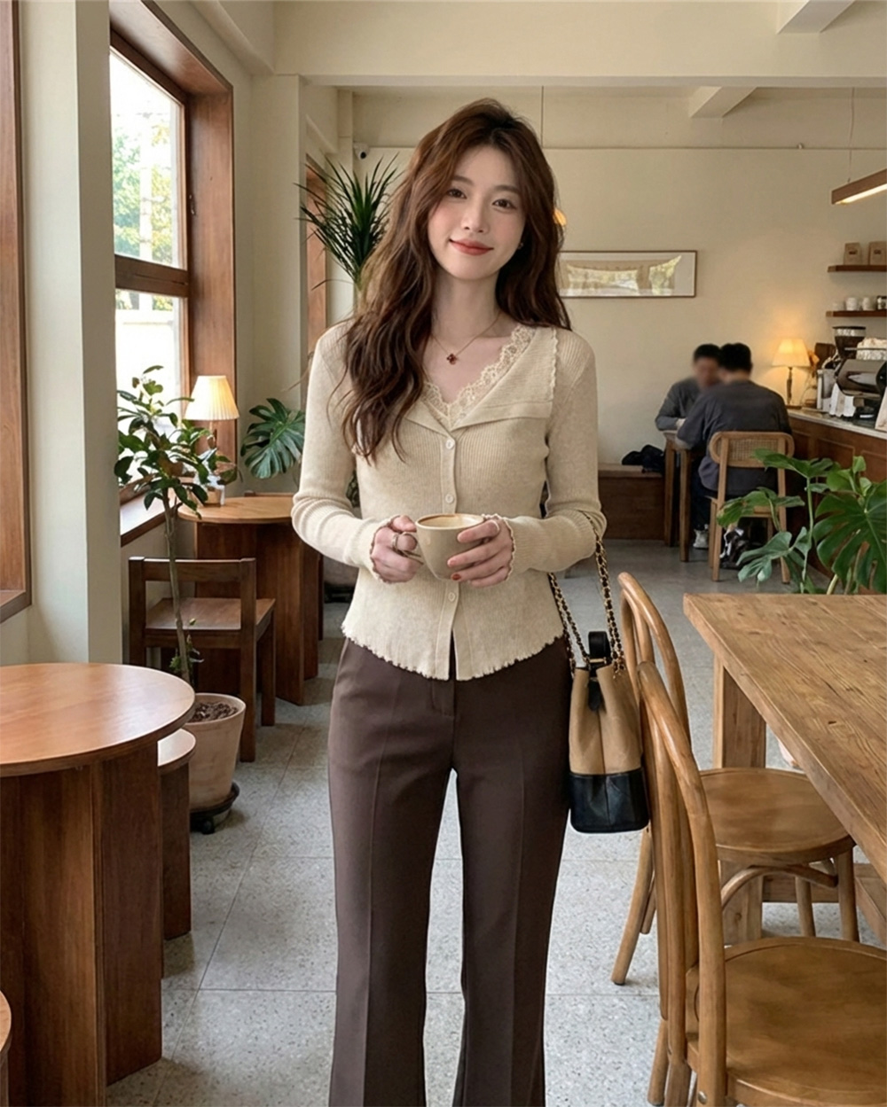 蕾絲拼接V領針織上衣,evaviva,8C-GE7397,蕾絲拼接V領針織上衣,領500,999免運