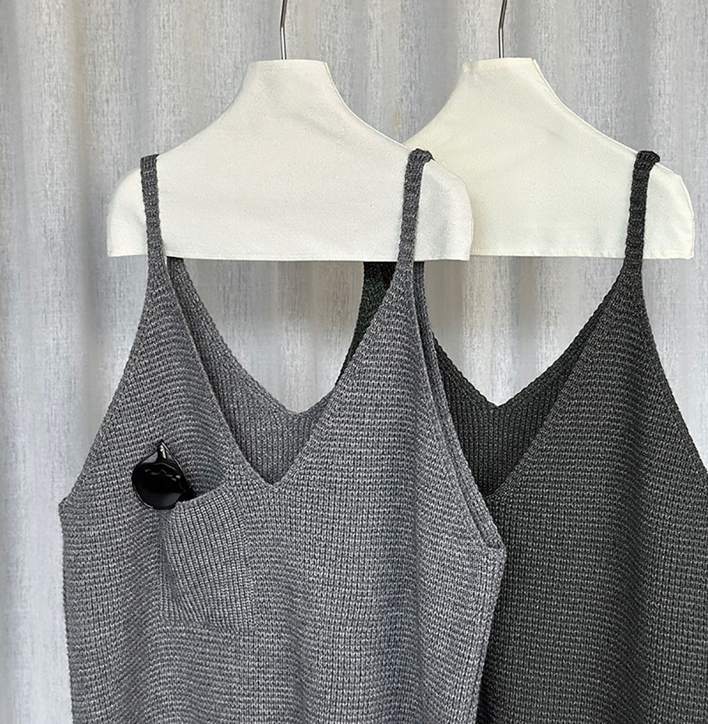 大V領口編織感背心,evaviva,8C-GW7415,大V領口編織感背心,領500,999免運