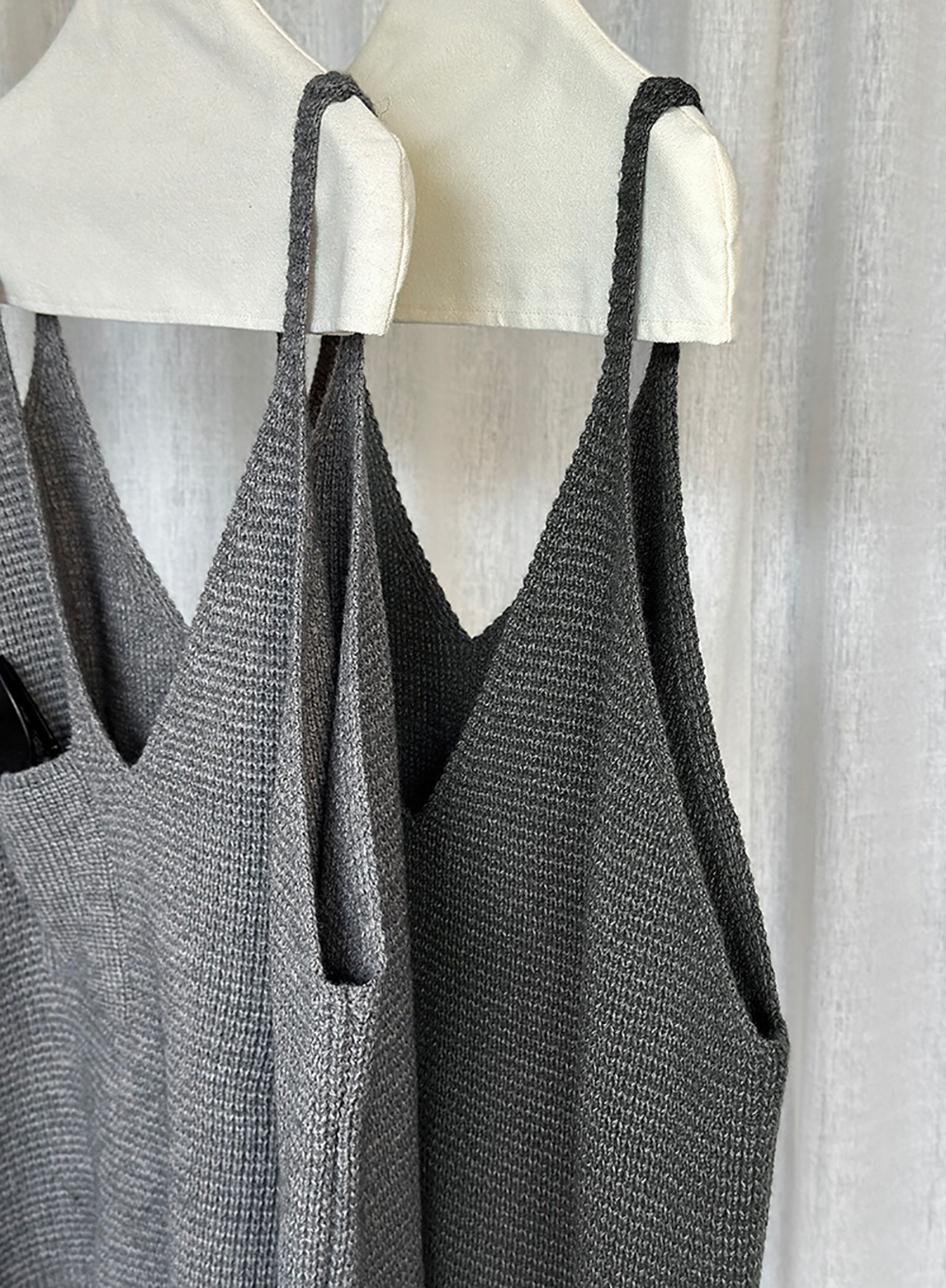 大V領口編織感背心,evaviva,8C-GW7415,大V領口編織感背心,領500,999免運