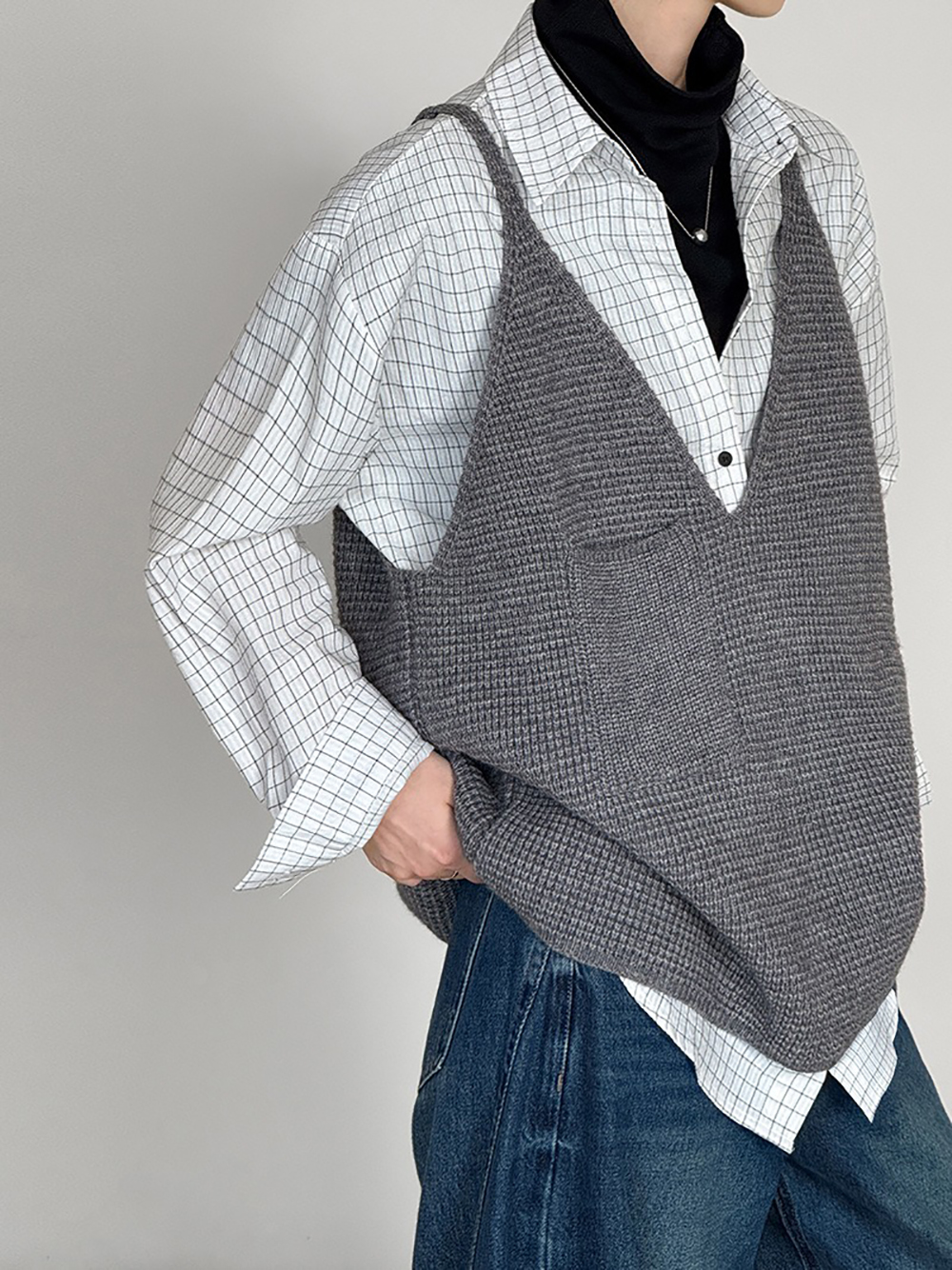 大V領口編織感背心,evaviva,8C-GW7415,大V領口編織感背心,領500,999免運