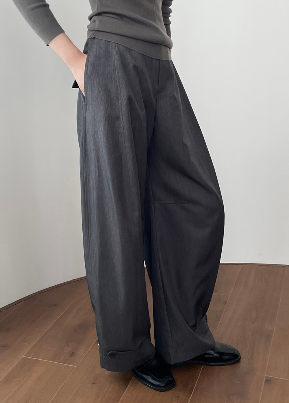 質感老錢風西裝感寬褲,evaviva,8C-UR7406,質感老錢風西裝感寬褲,周新品優惠,NEWARRIVAL