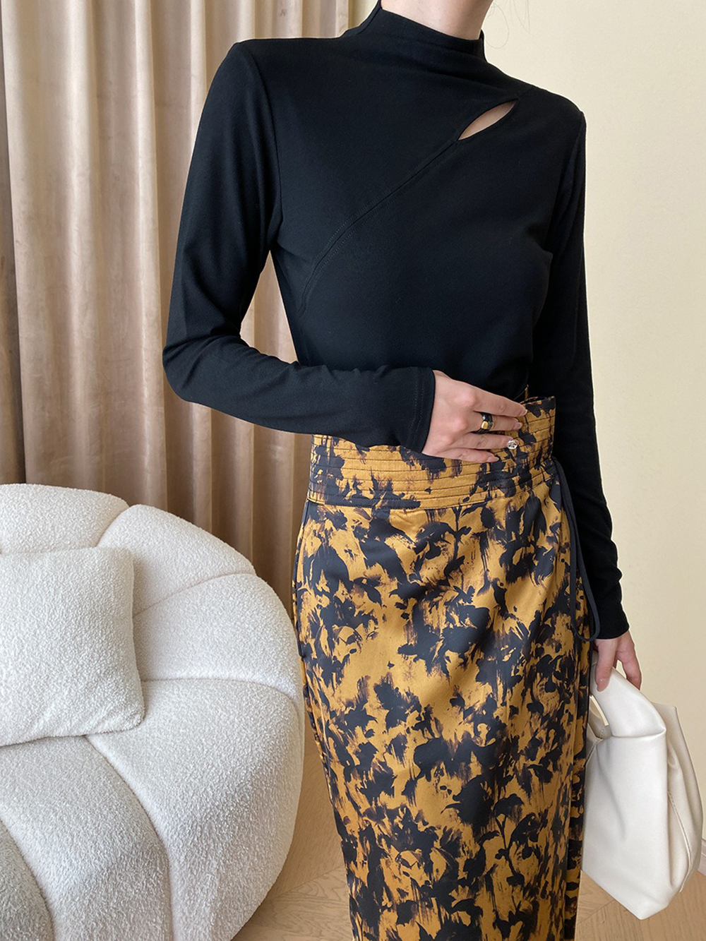 縫線設計感半高領上衣,evaviva,4N-ZA09193,縫線設計感半高領上衣,周新品優惠,NEWARRIVAL