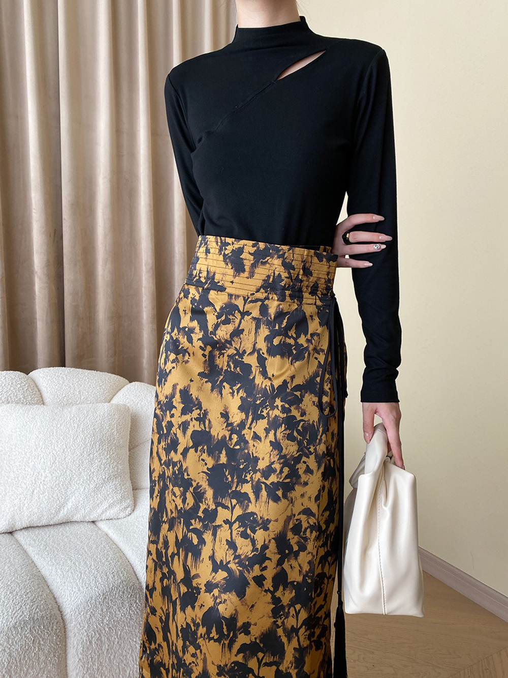 縫線設計感半高領上衣,evaviva,4N-ZA09193,縫線設計感半高領上衣,周新品優惠,NEWARRIVAL