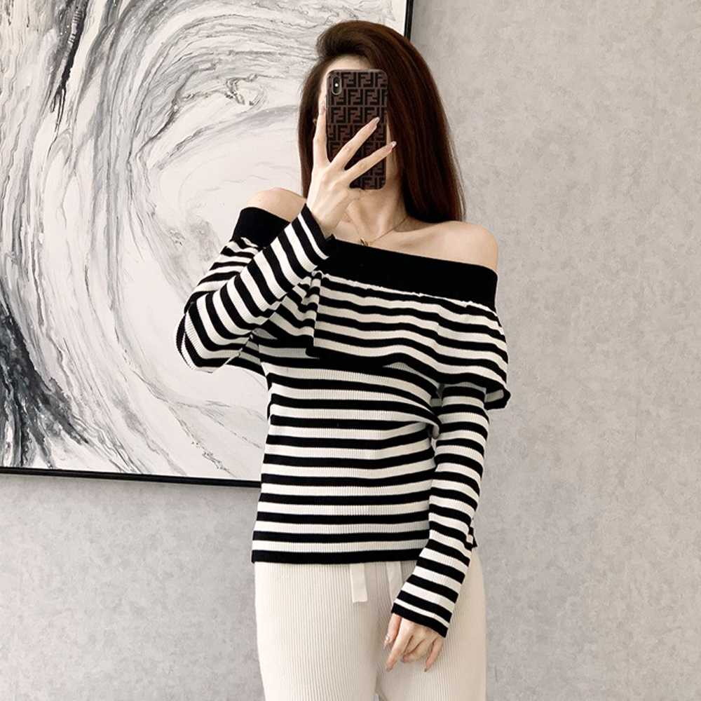 荷葉邊一字領條紋上衣