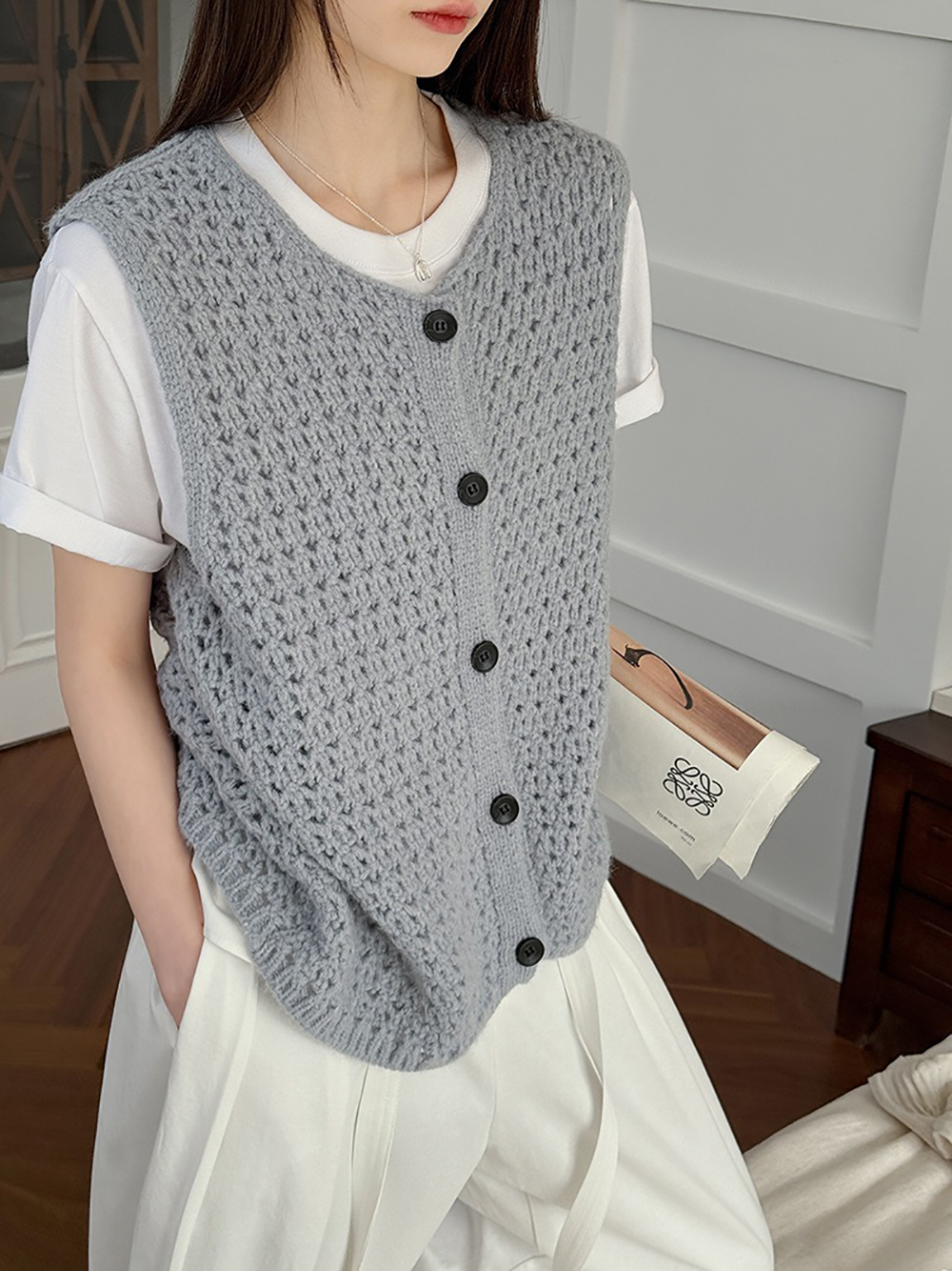 鏤空針織圓領背心,evaviva,8C-GW7436,鏤空針織圓領背心,領500,999免運