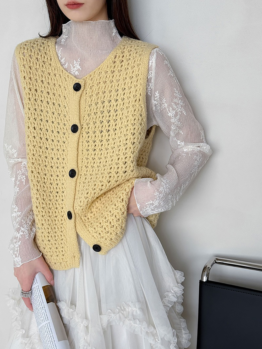 鏤空針織圓領背心,evaviva,8C-GW7436,鏤空針織圓領背心,領500,999免運