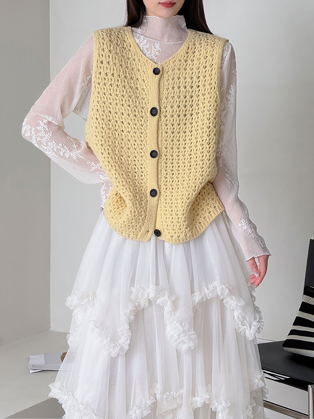 鏤空針織圓領背心,evaviva,8C-GW7436,鏤空針織圓領背心,領500,999免運