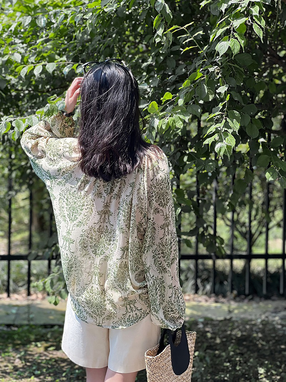 森林系印花小V領襯衫,evaviva,8C-UR7439,森林系印花小V領襯衫,周新品優惠,NEWARRIVAL