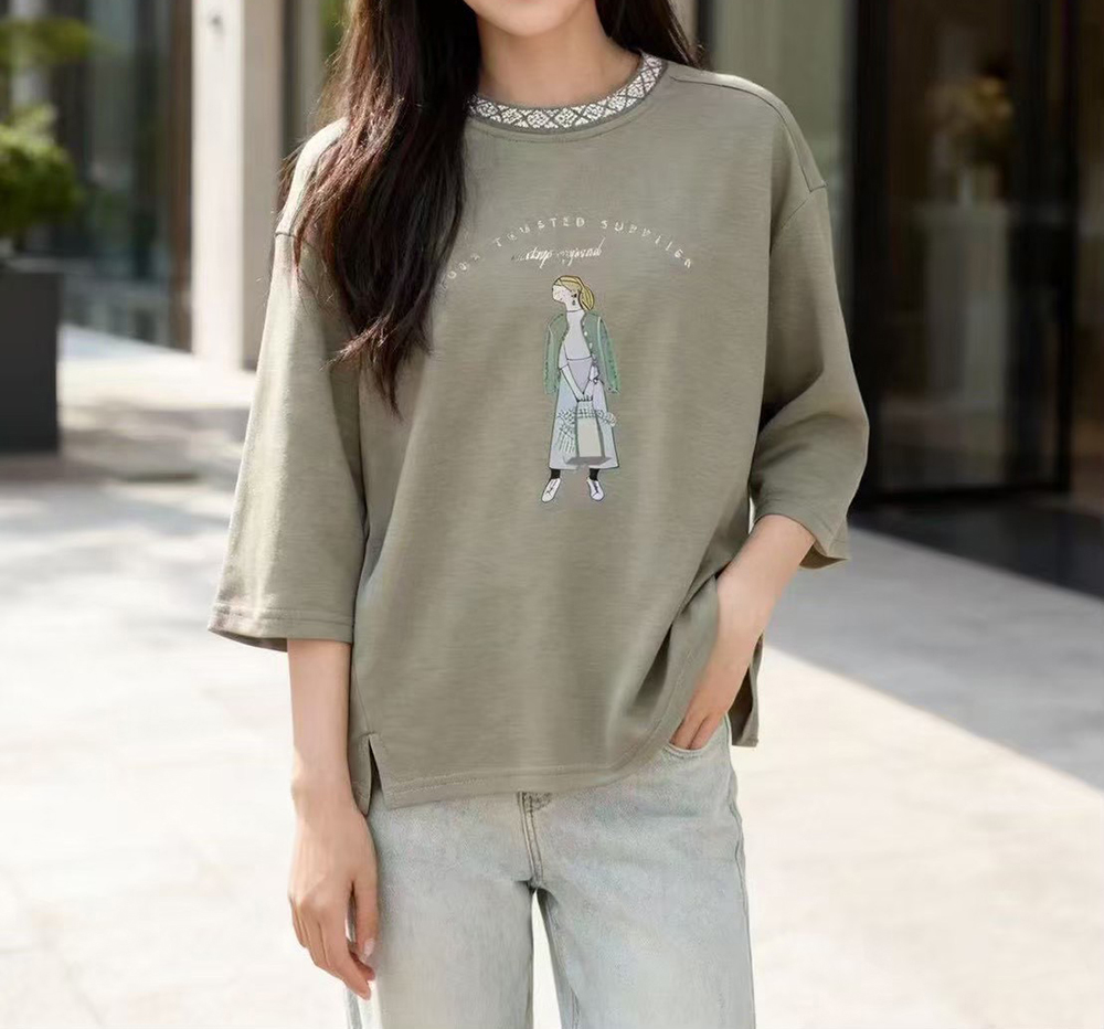 圖騰領口設計印花上衣,evaviva,99-AL7426,圖騰領口設計印花上衣,領500,999免運