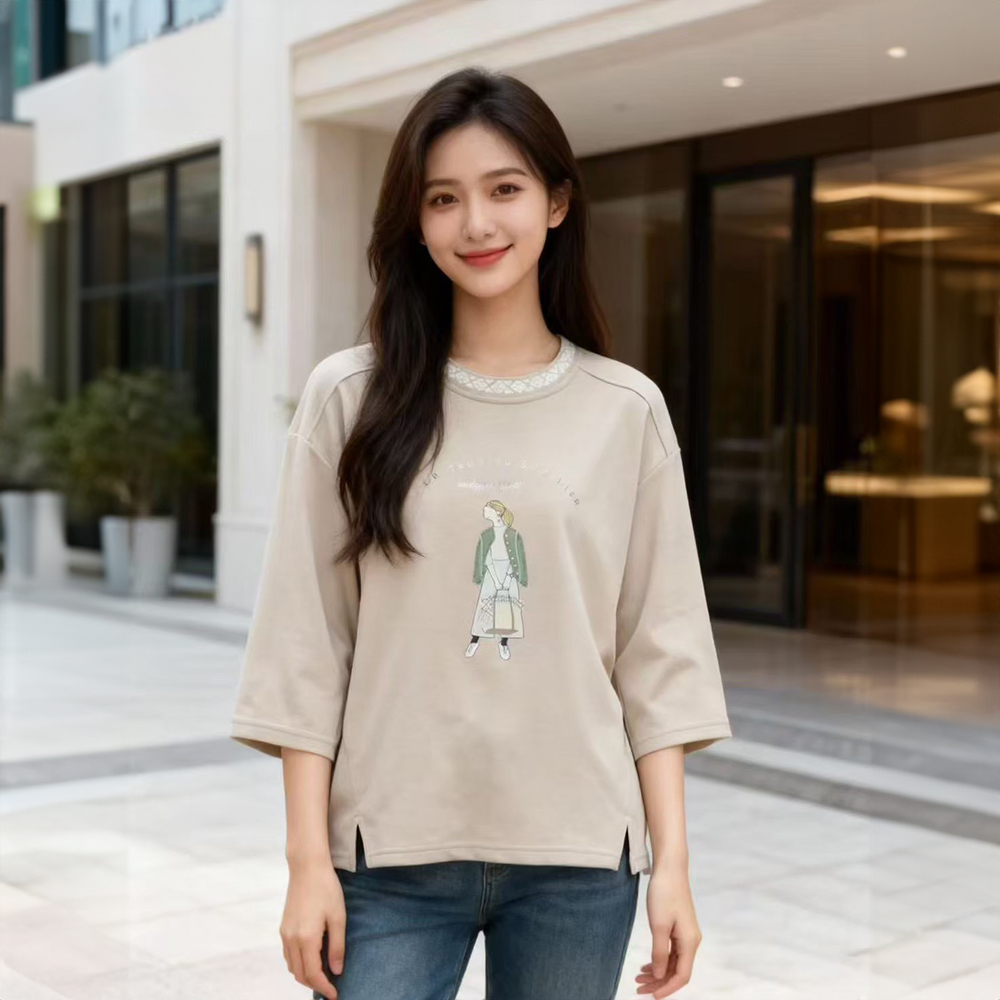 圖騰領口設計印花上衣