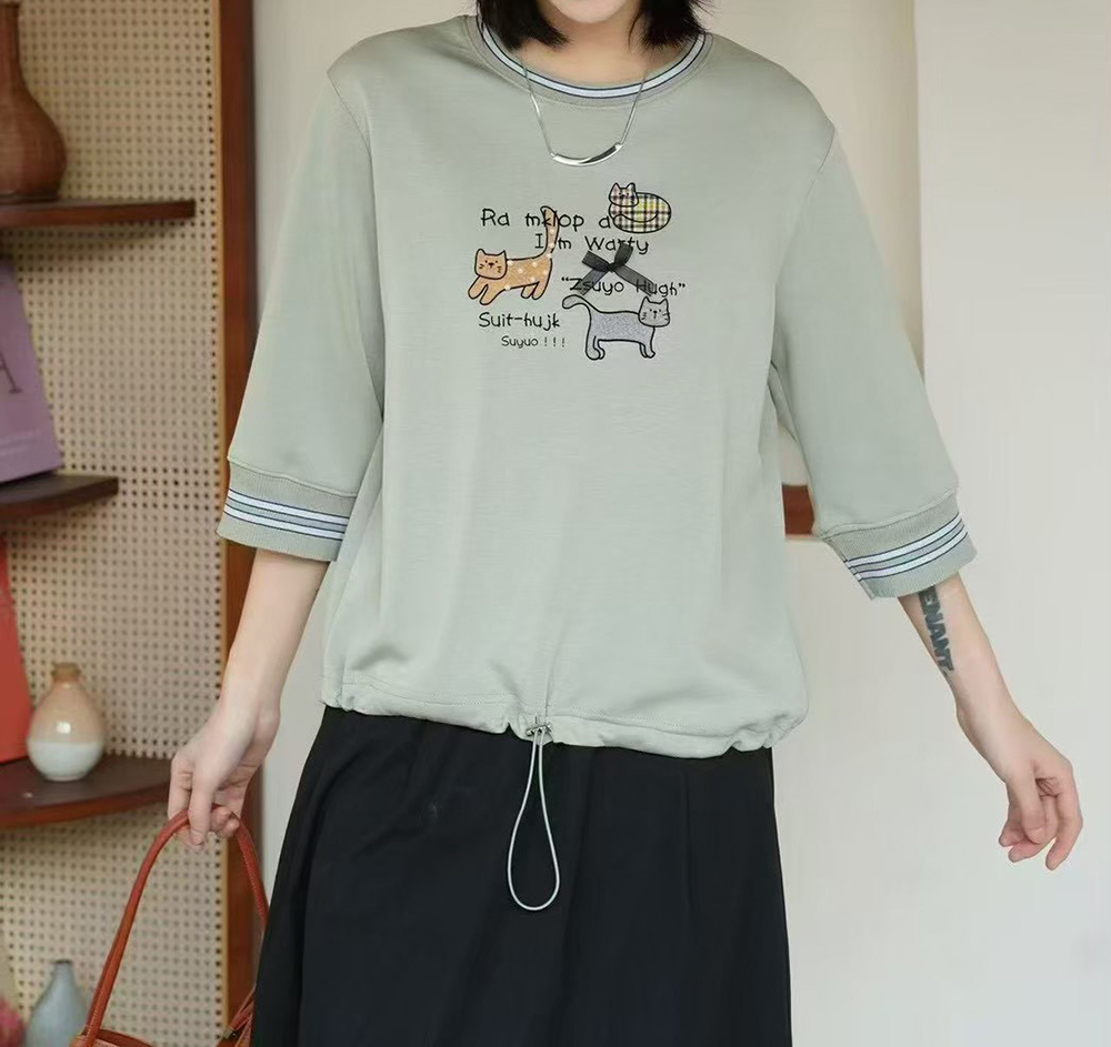 貓咪圖案撞色條紋上衣,evaviva,99-AL7430,貓咪圖案撞色條紋上衣,領500,999免運