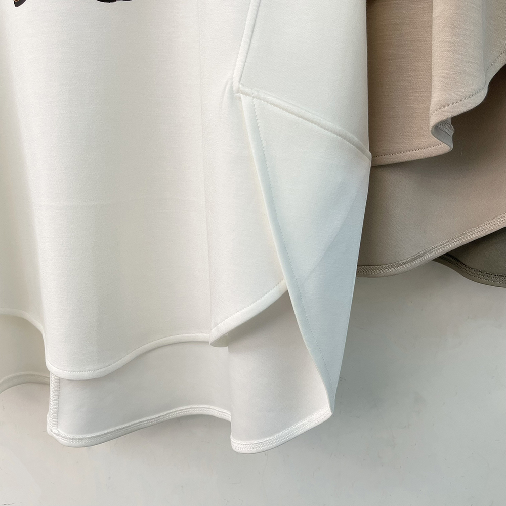 前短後長開衩印花上衣,evaviva,99-AL7431,前短後長開衩印花上衣,領500,999免運