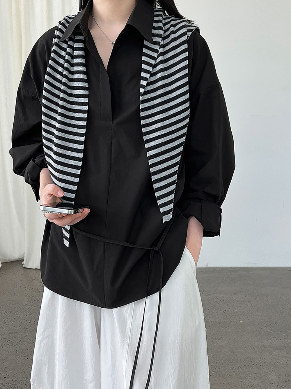 簡約風綁帶收腰款襯衫,evaviva,U2-ZA09198,簡約風綁帶收腰款襯衫,領500,999免運