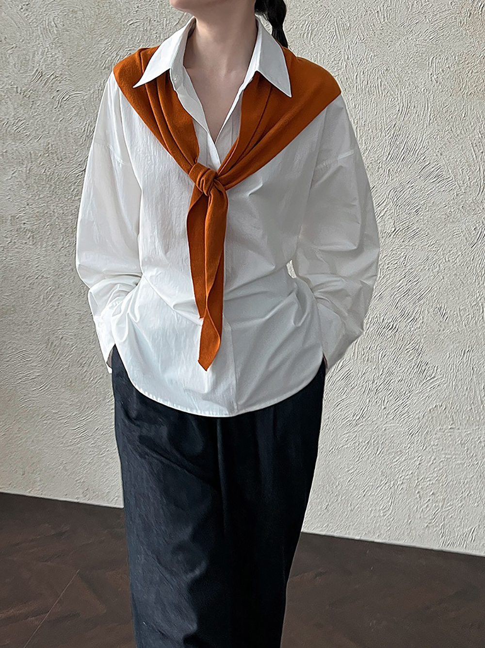 簡約風綁帶收腰款襯衫,evaviva,U2-ZA09198,簡約風綁帶收腰款襯衫,領500,999免運