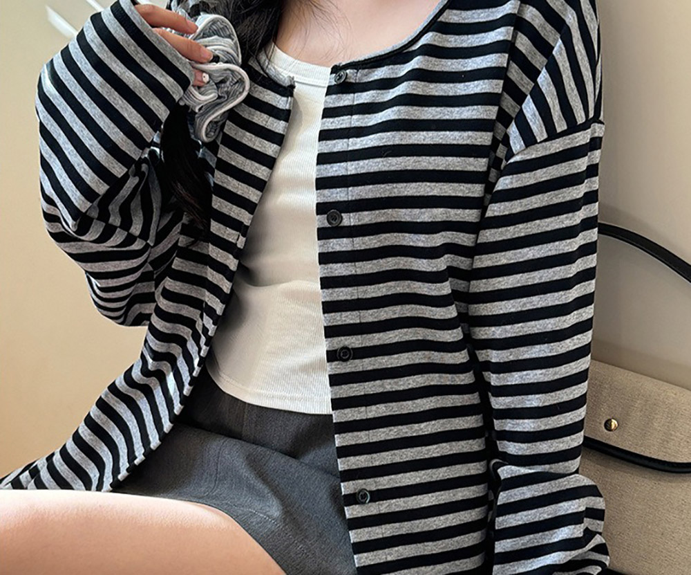 慵懶風圓領條紋外套,evaviva,8C-GR7481,慵懶風圓領條紋外套,領500,999免運