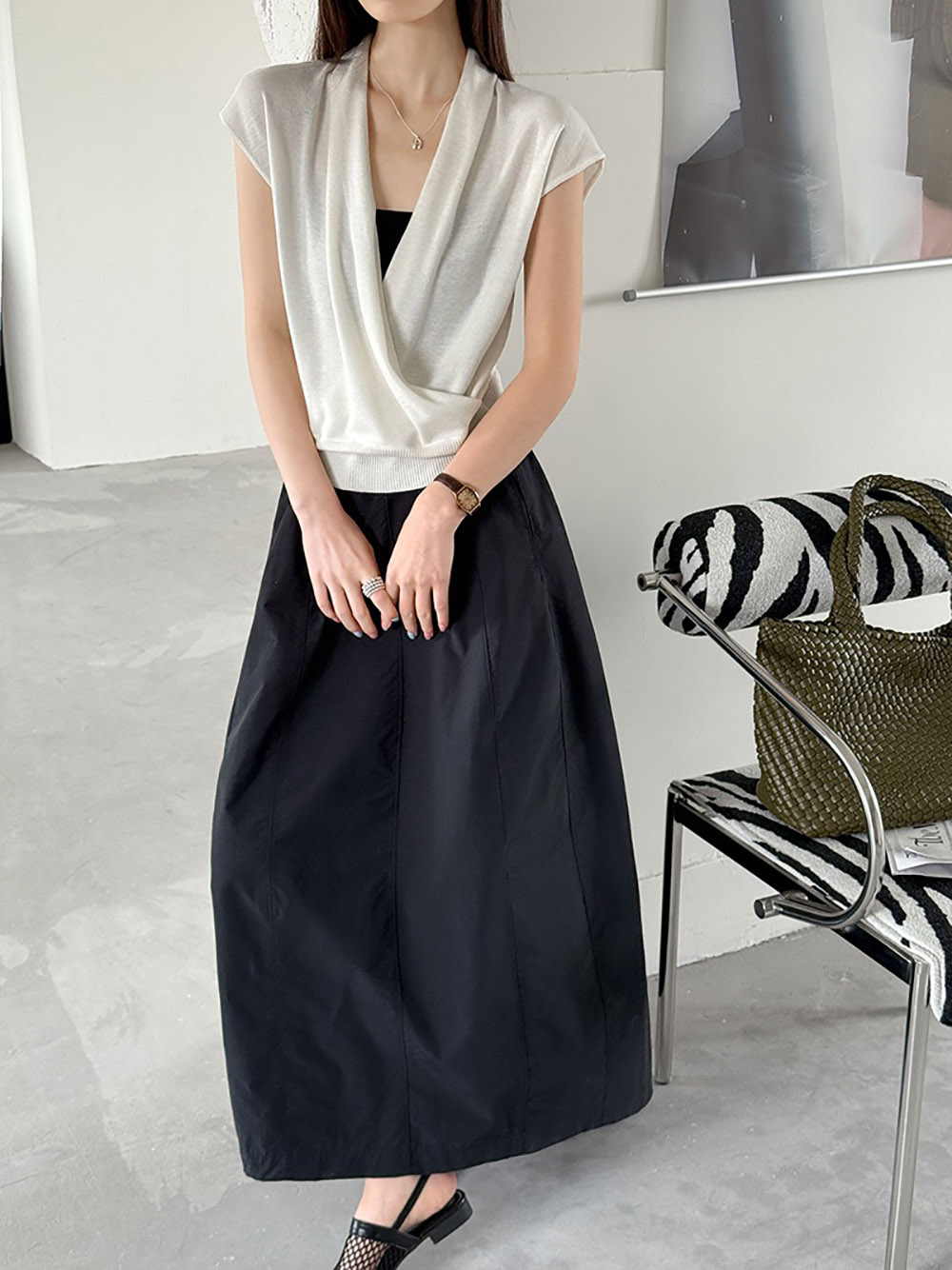 氣質簡約V領針織上衣,evaviva,8C-GW7479,氣質簡約V領針織上衣,領500,999免運