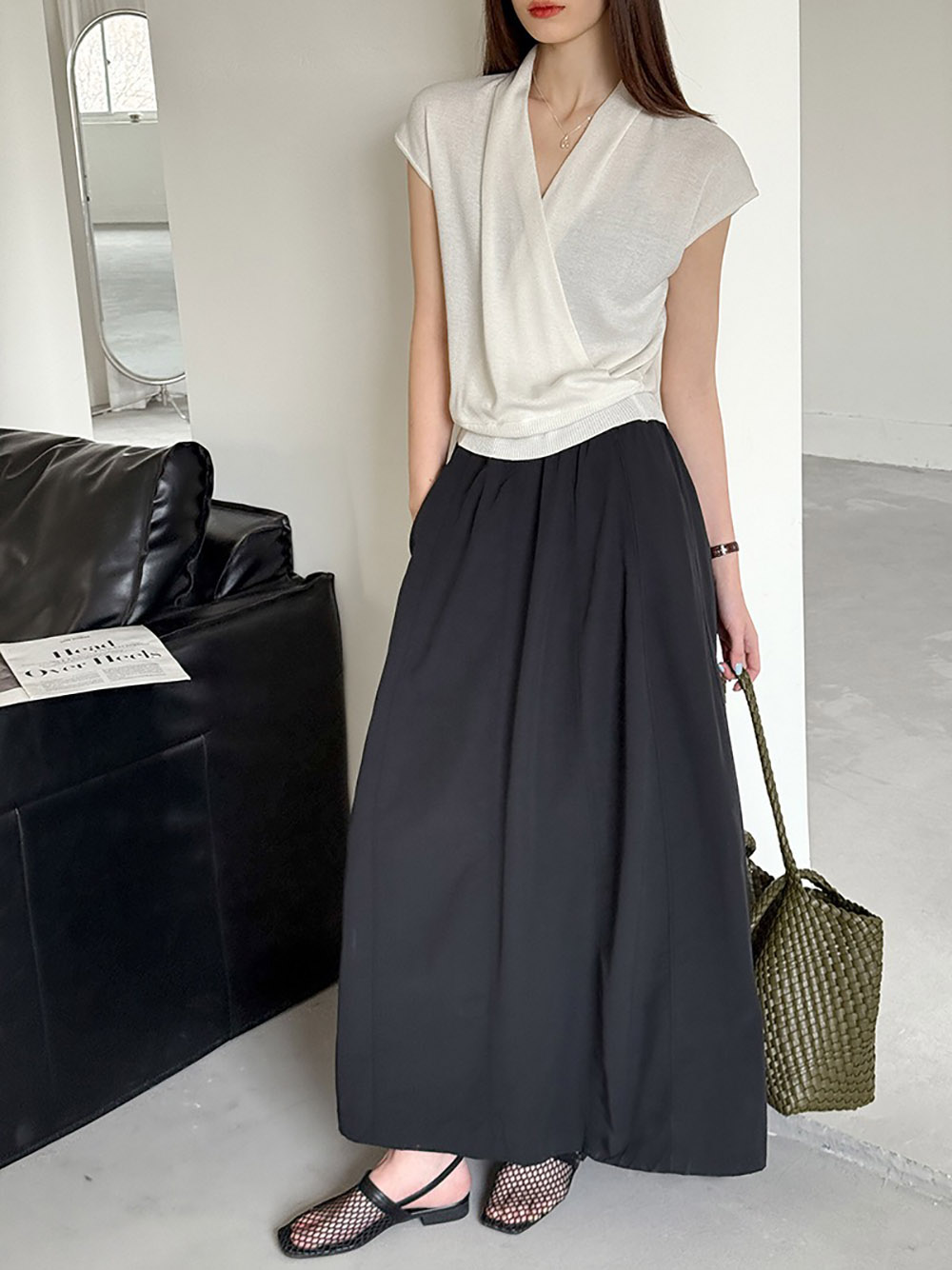 氣質簡約V領針織上衣,evaviva,8C-GW7479,氣質簡約V領針織上衣,領500,999免運