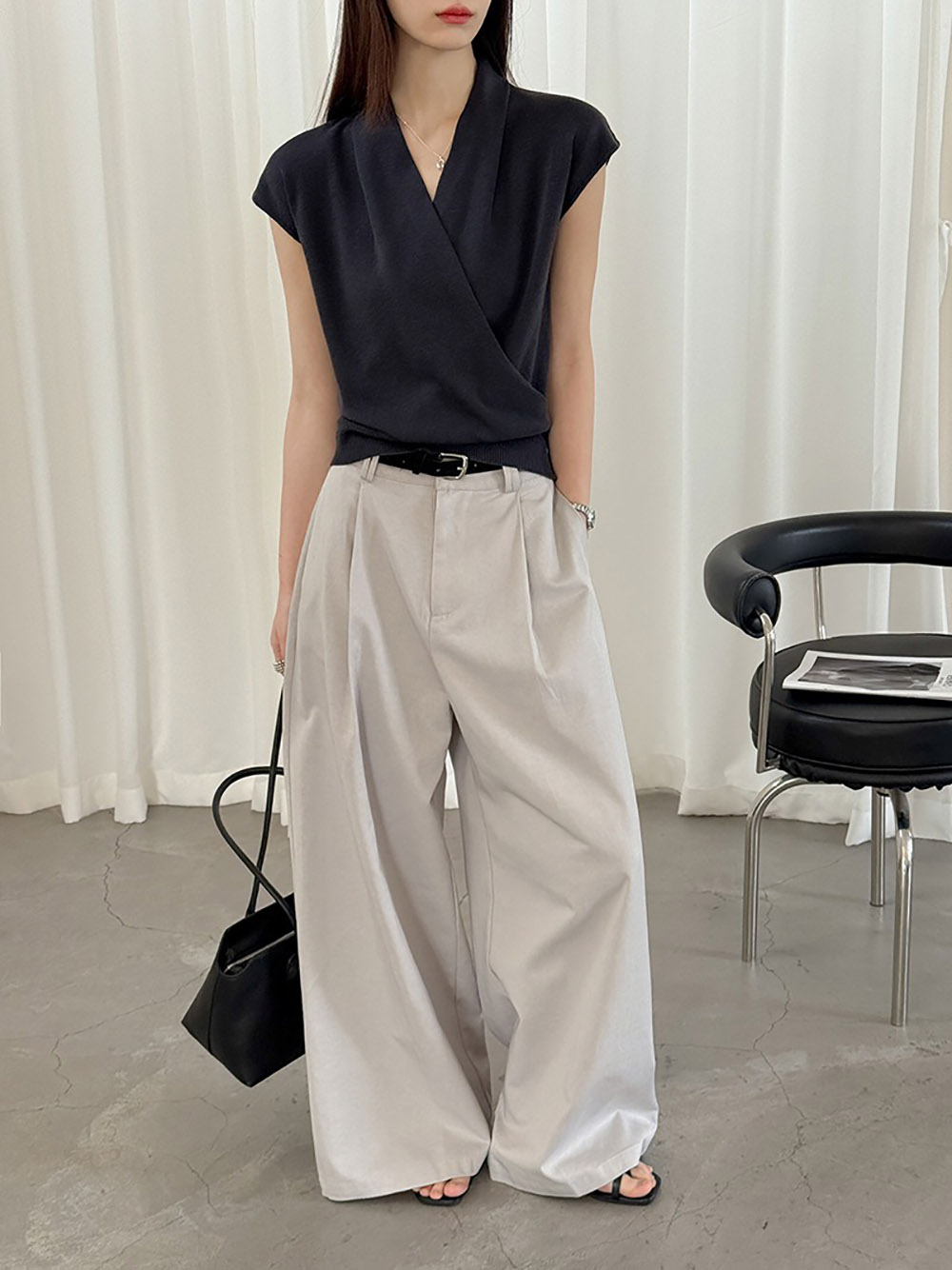 氣質簡約V領針織上衣,evaviva,8C-GW7479,氣質簡約V領針織上衣,領500,999免運