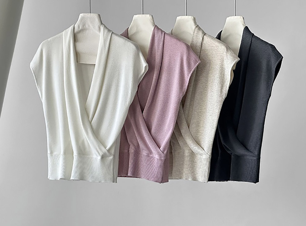 氣質簡約V領針織上衣,evaviva,8C-GW7479,氣質簡約V領針織上衣,領500,999免運