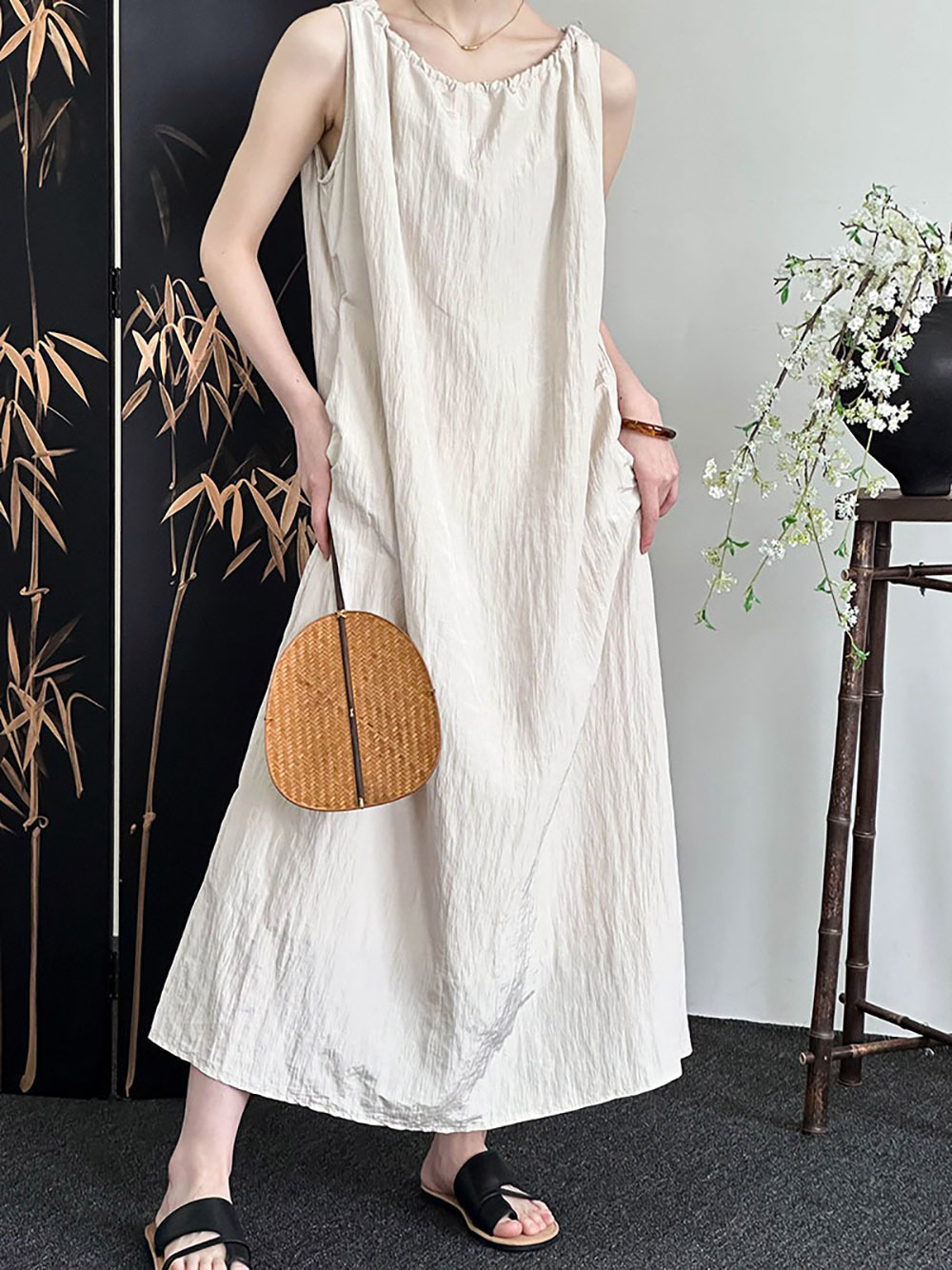 圓領天絲背心綁帶洋裝,evaviva,8C-GW7494,圓領天絲背心綁帶洋裝,領500,999免運