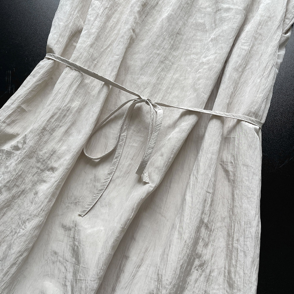 圓領天絲背心綁帶洋裝,evaviva,8C-GW7494,圓領天絲背心綁帶洋裝,領500,999免運