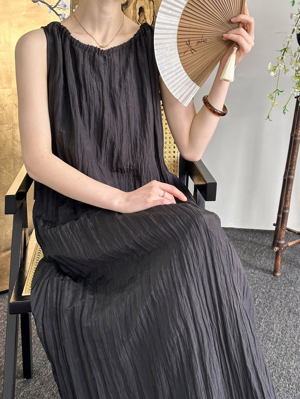 圓領天絲背心綁帶洋裝,evaviva,8C-GW7494,圓領天絲背心綁帶洋裝,領500,999免運