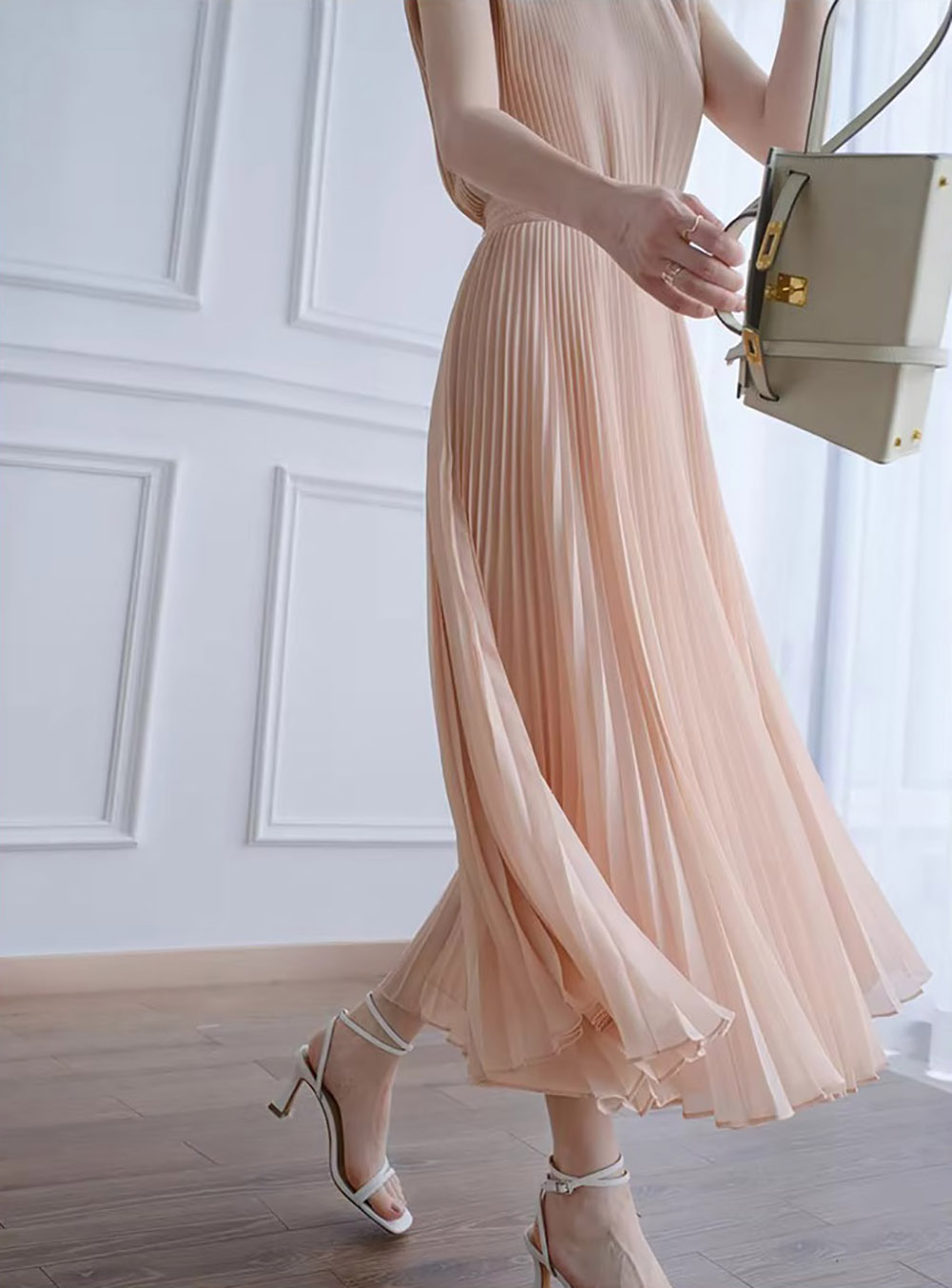 浪漫優雅背心百褶洋裝,evaviva,8C-GY7495,浪漫優雅背心百褶洋裝,領500,999免運