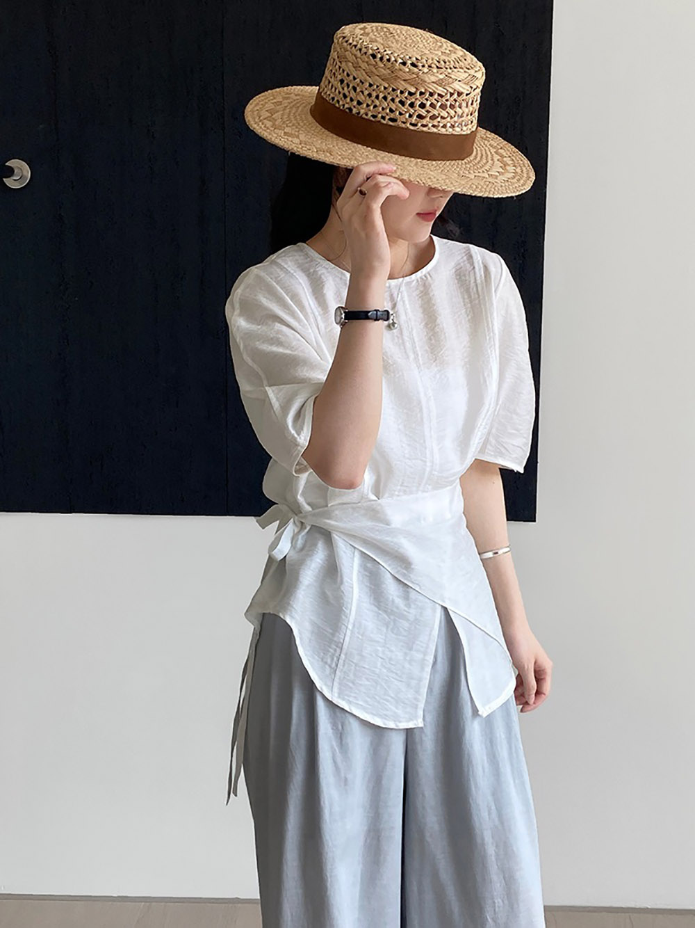 溫柔氣質天絲開衩上衣,evaviva,8C-FB7512,溫柔氣質天絲開衩上衣,領500,999免運