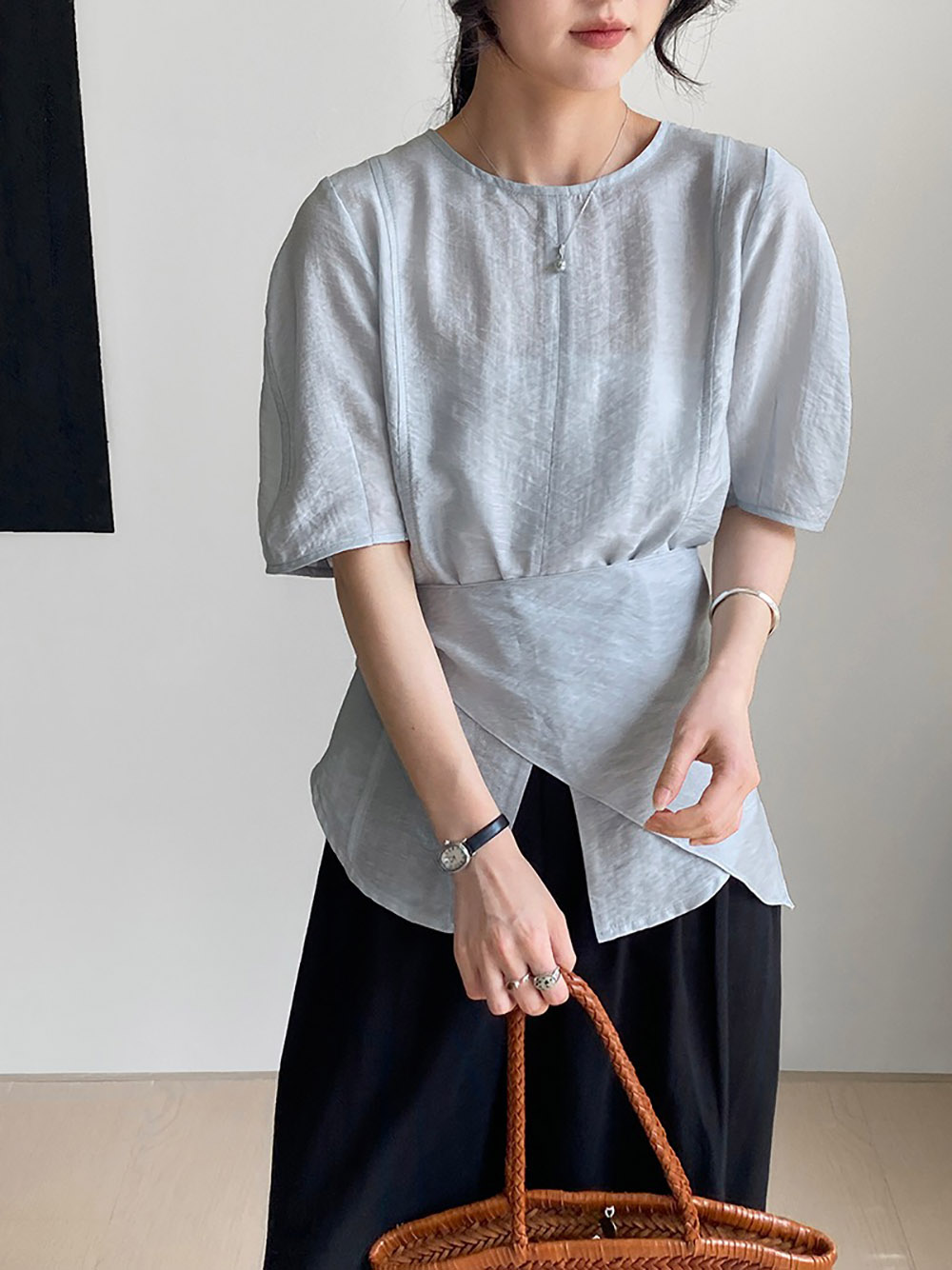 溫柔氣質天絲開衩上衣,evaviva,8C-FB7512,溫柔氣質天絲開衩上衣,領500,999免運