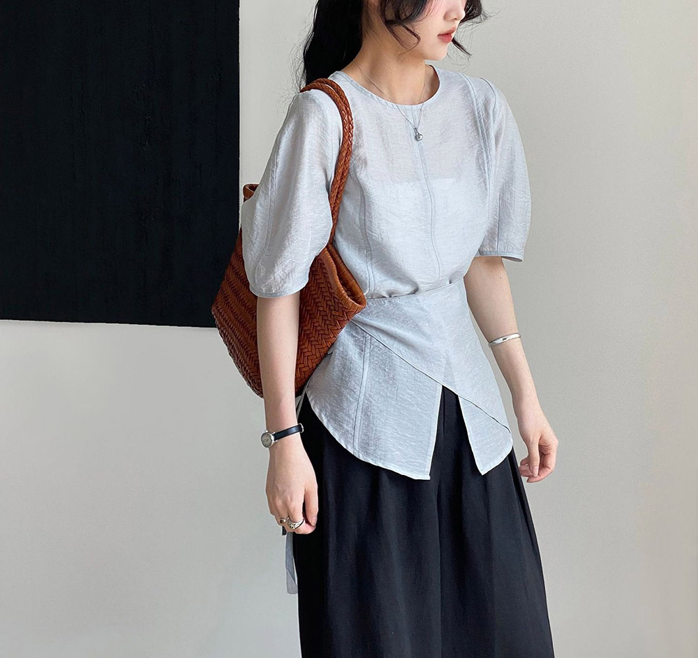 溫柔氣質天絲開衩上衣,evaviva,8C-FB7512,溫柔氣質天絲開衩上衣,領500,999免運